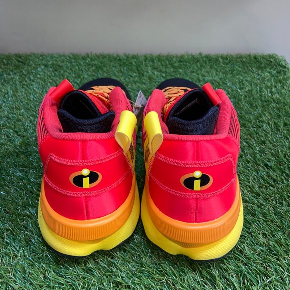 Adidas Dame 8 Pixar Mr. Incredible Red Basketball Shoes HR1562 Men Size 11 NEW main image 6